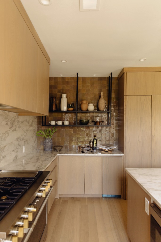 DALLAS TEXAS RENOVATION KITCHEN MODERN ORGANIC HOME BAR